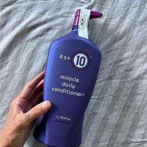 JUMBO 1 Liter - It’s a 10 Miracle Daily Conditioner NEW
